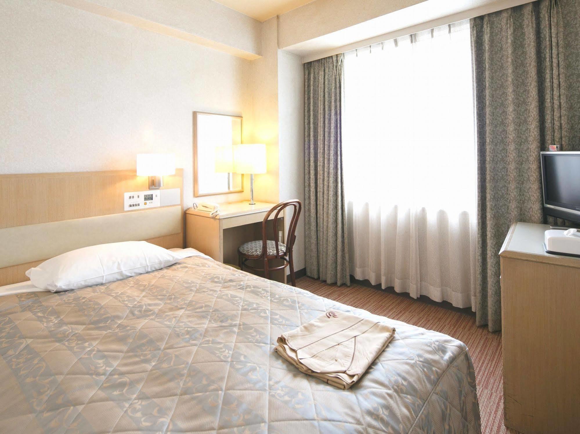 Day Nice Hotel Tōkyō Extérieur photo