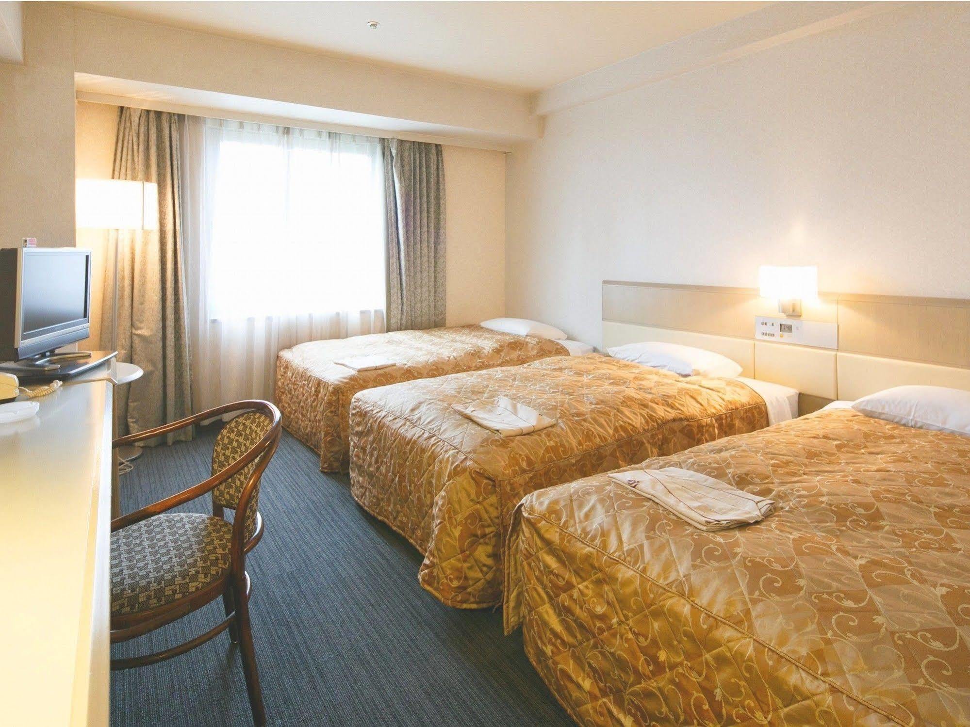 Day Nice Hotel Tōkyō Extérieur photo