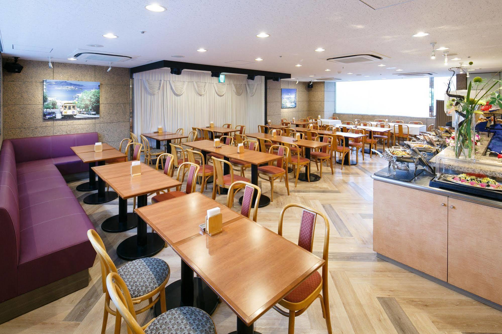 Day Nice Hotel Tōkyō Extérieur photo