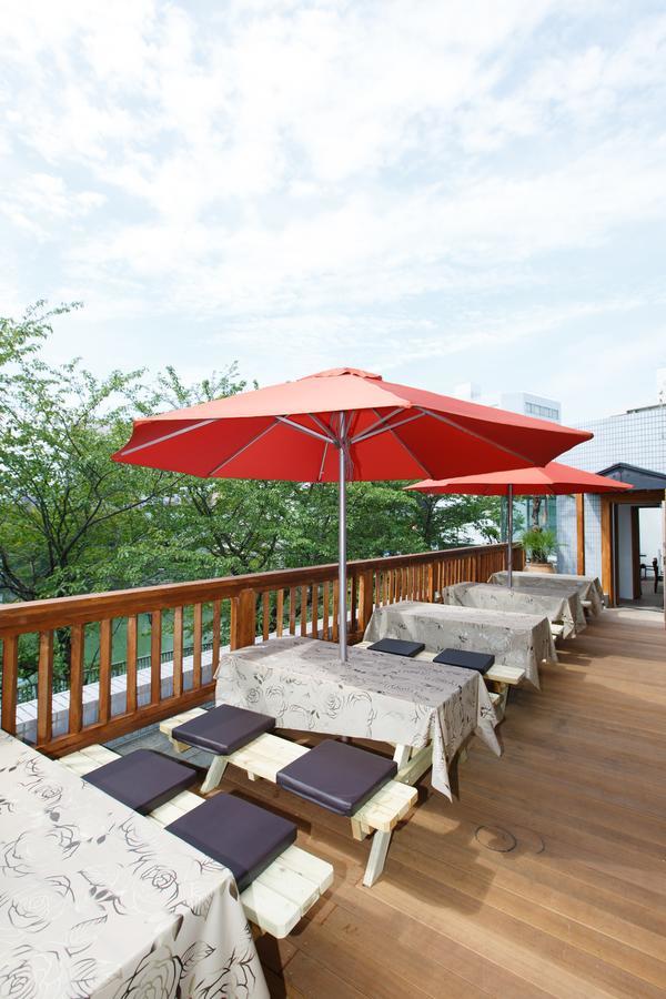 Day Nice Hotel Tōkyō Extérieur photo